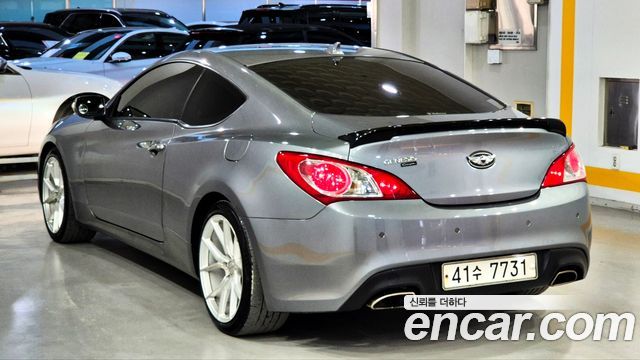 Hyundai Genesis 200 Turbo R — пробег 175 732 км — фото 4 из 5