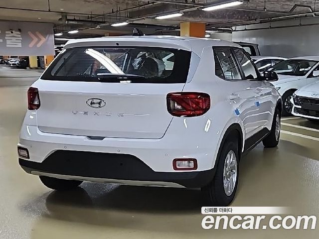 Hyundai Venue из Кореи Encar