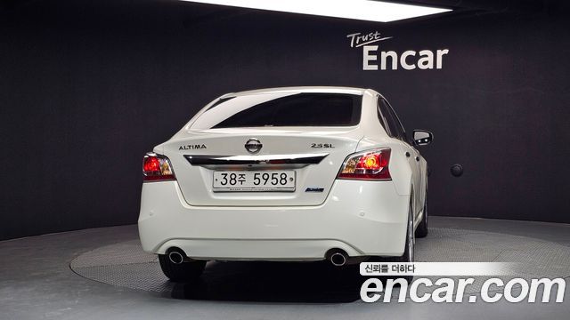 Nissan Altima 2.5 L33 — пробег 83 697 км — фото 4 из 5