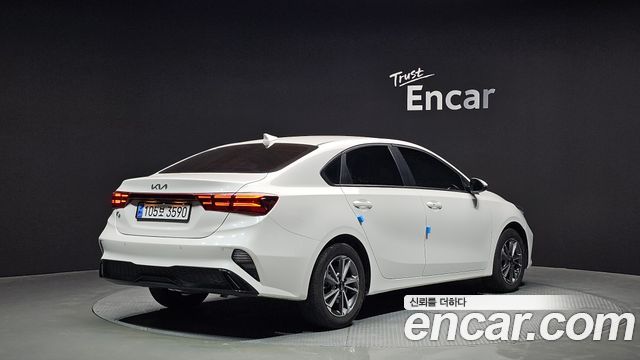 Kia K3 из Кореи Encar