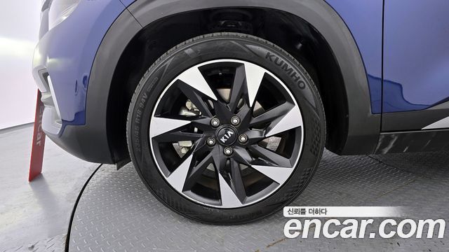 Kia Seltos из Кореи Encar