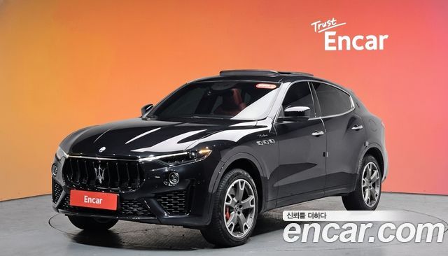 Maserati Levante из Кореи Encar