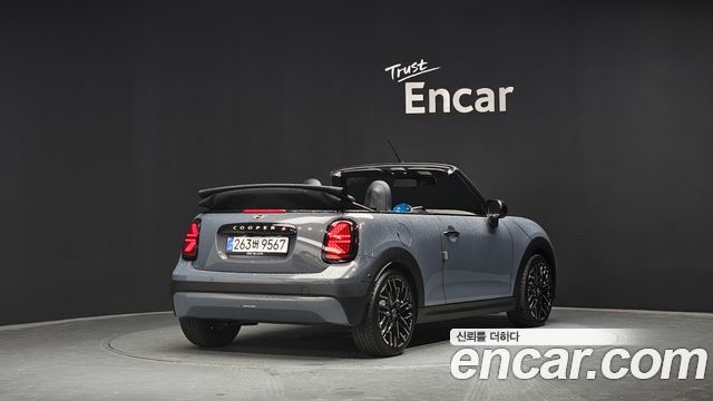 Mini Cooper Convertible из Кореи Encar