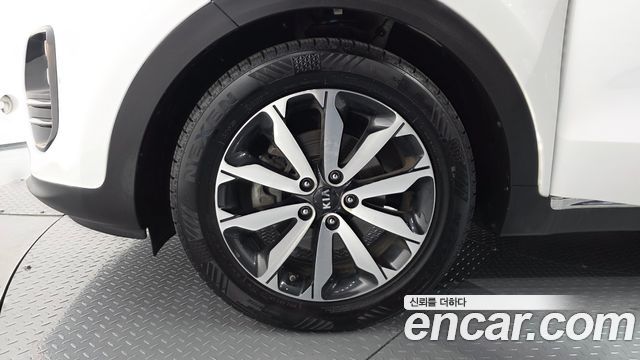 Kia Sportage из Кореи Encar