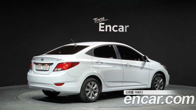 Hyundai Accent из Кореи Encar