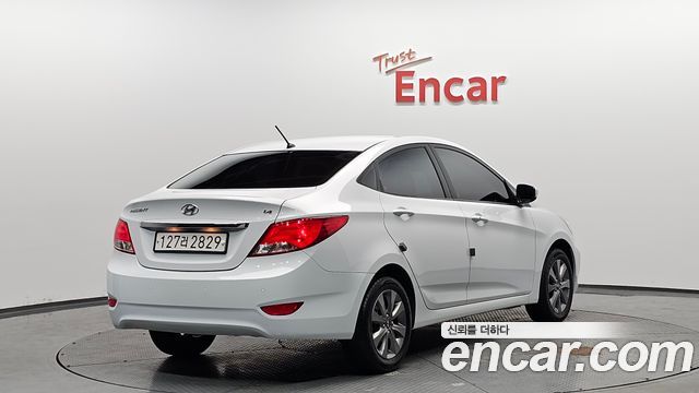 Hyundai Accent из Кореи Encar