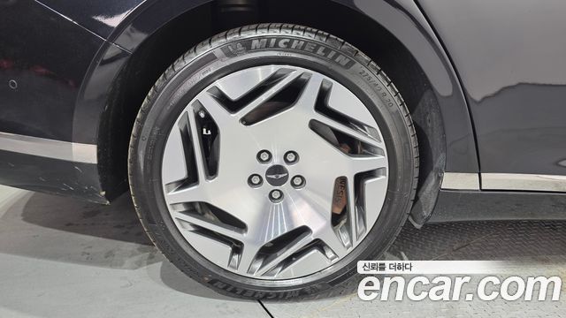 Genesis G90 из Кореи Encar