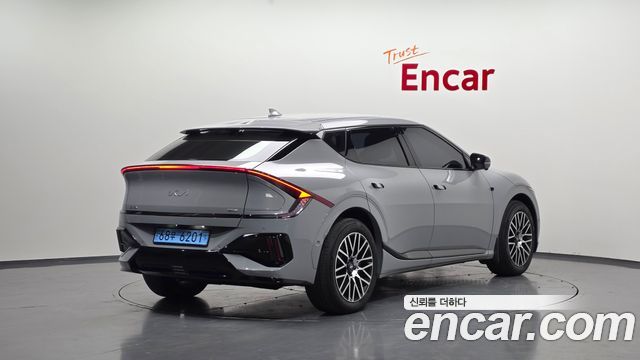 Kia EV6 из Кореи Encar