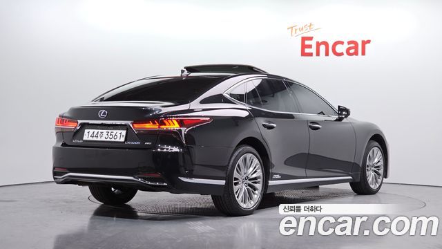 Lexus LS из Кореи Encar