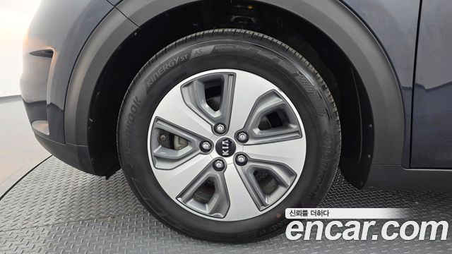 Kia Niro из Кореи Encar