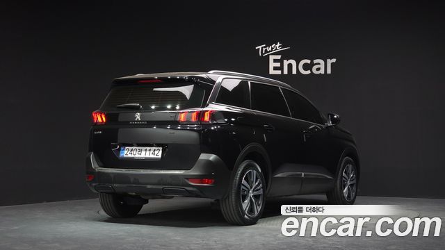 Peugeot 5008 из Кореи Encar