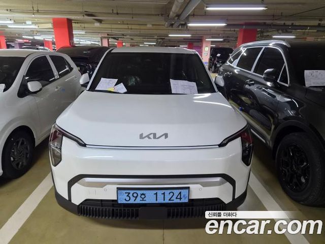 Kia EV3 из Кореи Encar