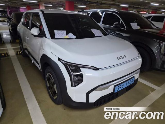 Kia EV3 из Кореи Encar