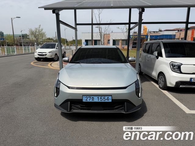 Kia EV4 из Кореи Encar