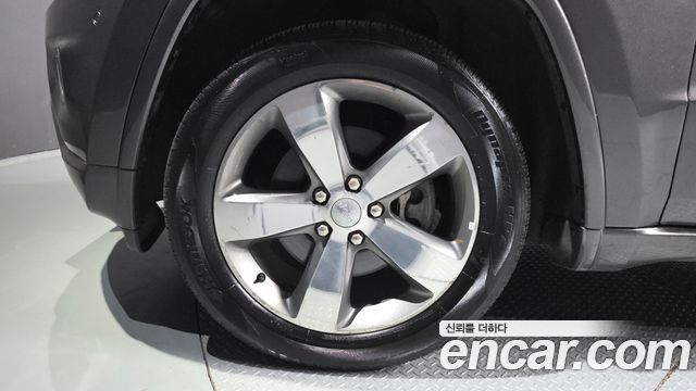 Jeep Cherokee из Кореи Encar