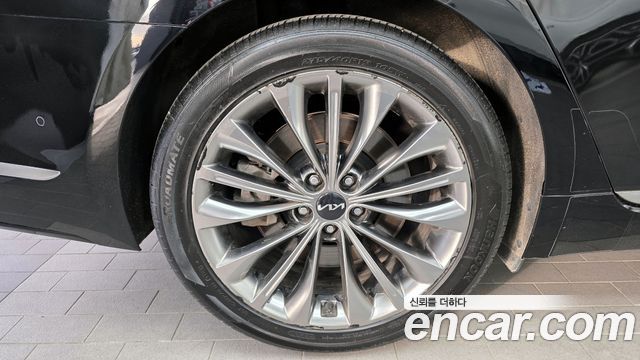 Kia K9 из Кореи Encar