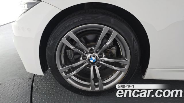 BMW 3-Series из Кореи Encar