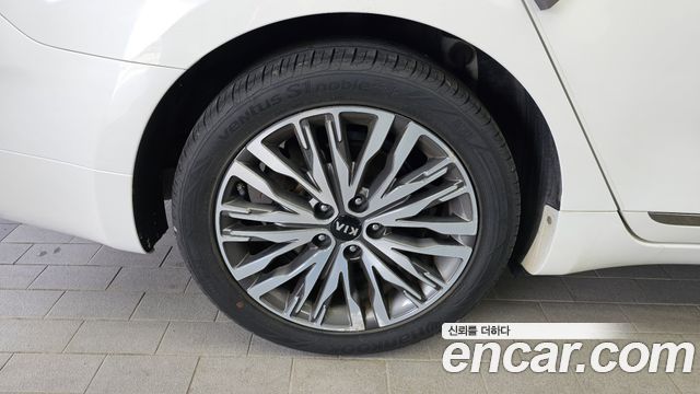 Kia K7 из Кореи Encar
