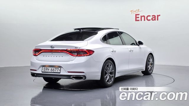 Hyundai Grandeur из Кореи Encar
