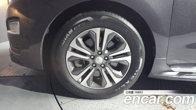 Kia Carnival 11-Seater Deluxe — пробег 80 659 км — фото 5 из 5