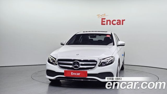 Mercedes-Benz E-Class из Кореи Encar