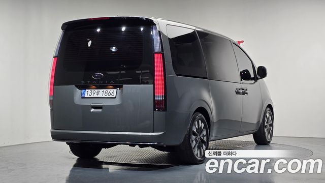 Hyundai Staria из Кореи Encar