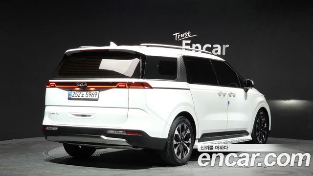 Kia Carnival Gasoline 9-Seater Signature — пробег 52 875 км — фото 2 из 5