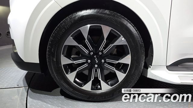 Kia Carnival Gasoline 9-Seater Signature — пробег 52 875 км — фото 5 из 5