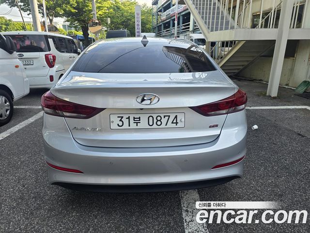 Hyundai AVANTE из Кореи Encar