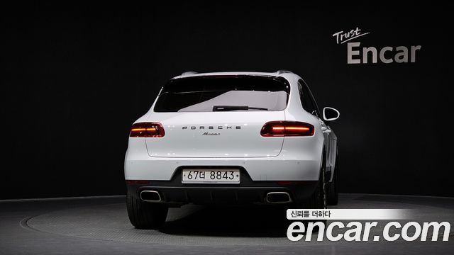 Porsche Macan из Кореи Encar