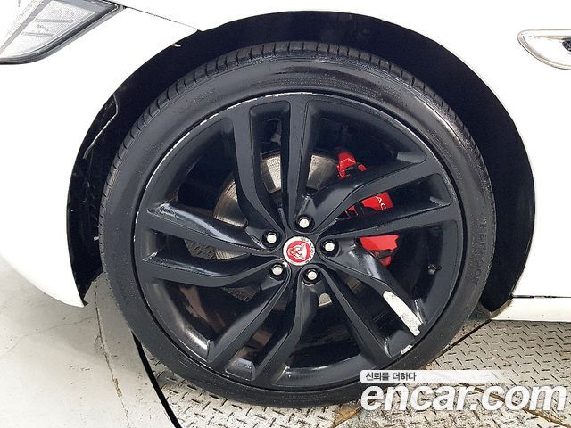 Jaguar XF из Кореи Encar