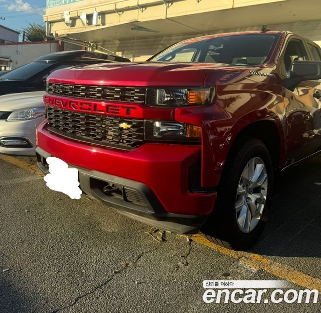 Chevrolet Silverado 5.3 — пробег 17 860 км
