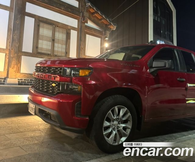 Chevrolet Silverado 5.3 — пробег 17 860 км