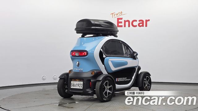 Renault (Samsung) Twizy Intens(2-seater) — пробег 6 215 км — фото 2 из 5