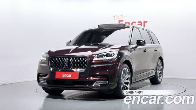 Lincoln Aviator 3.0 PHEV GT AWD — пробег 66 387 км — фото 1 из 5