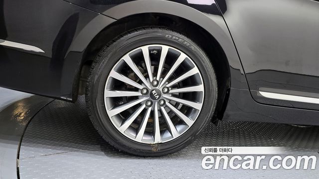 Kia K7 из Кореи Encar