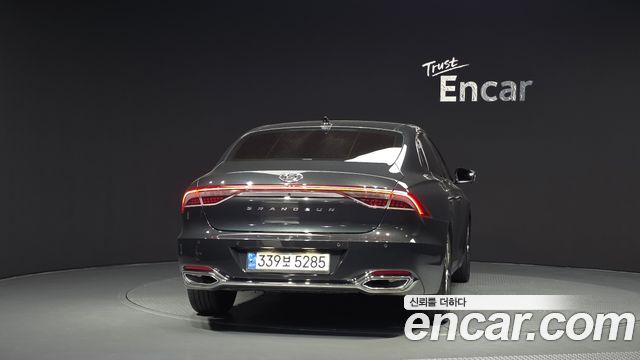 Hyundai Grandeur из Кореи Encar
