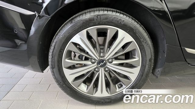 Kia K8 из Кореи Encar