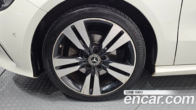 Mercedes-Benz A-Class из Кореи Encar