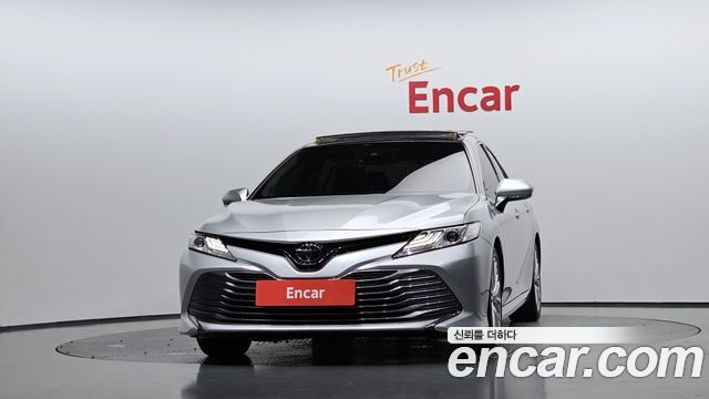 Toyota Camry 2.5 — пробег 104 592 км