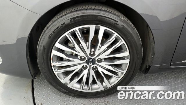 Kia K7 из Кореи Encar