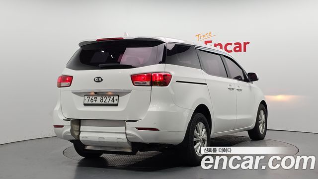 Kia Carnival из Кореи Encar