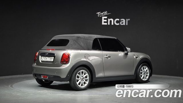 Mini Cooper Convertible из Кореи Encar