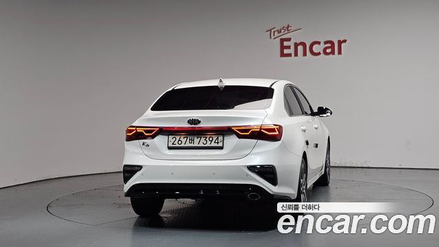Kia K3 из Кореи Encar