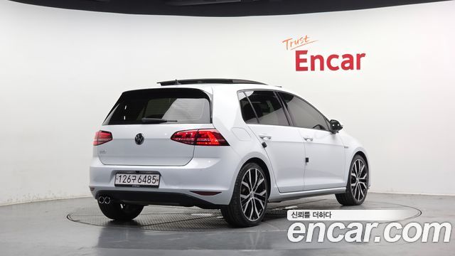Volkswagen Golf из Кореи Encar