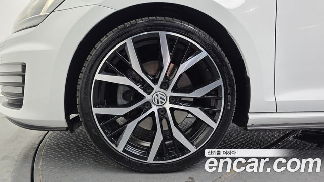 Volkswagen Golf из Кореи Encar