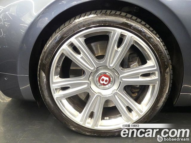 Bentley Flying Spur из Кореи Encar