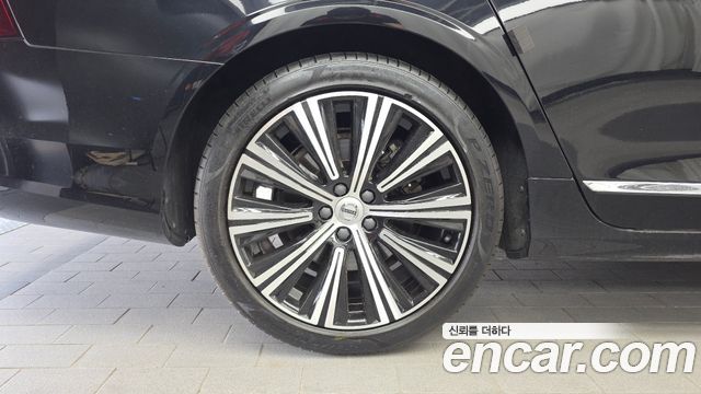Volvo S90 из Кореи Encar