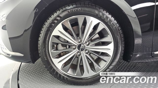 Kia K8 из Кореи Encar