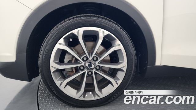 Ssangyong TIBOLI из Кореи Encar